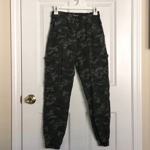 Camo pants